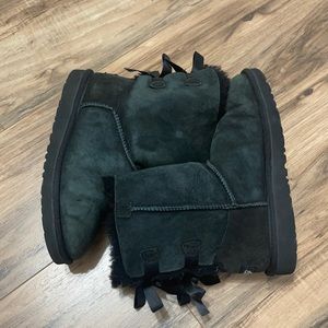 Ugg size 4